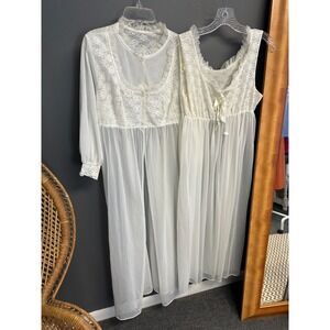 Vintage Lace Nightgown Robe S Boudoir Bridal Long Sheer Lace 1960s Lingerie